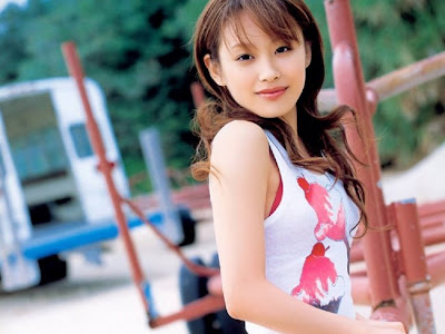 Japanese Pop Singer Ai Takahashi 16 pics