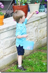 easter 2010 noah egg hunt1