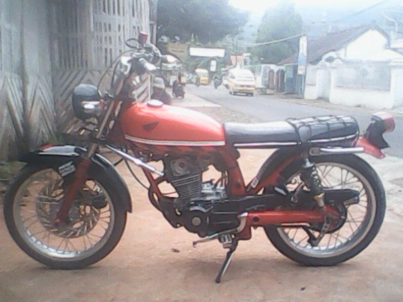  Modifikasi  Motor  Honda Cb  100  Murah Pride