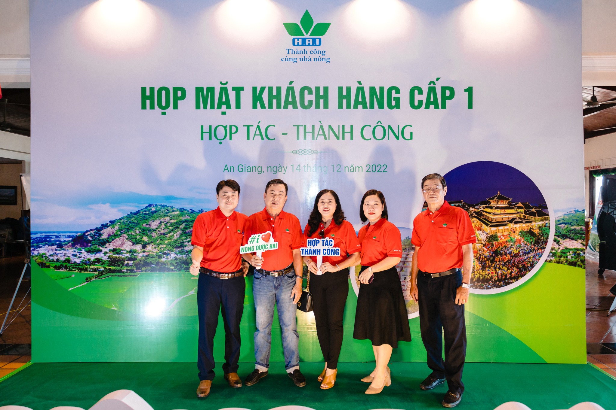 Mẫu đồng phục công ty Nông Dược HAI - Hình 2