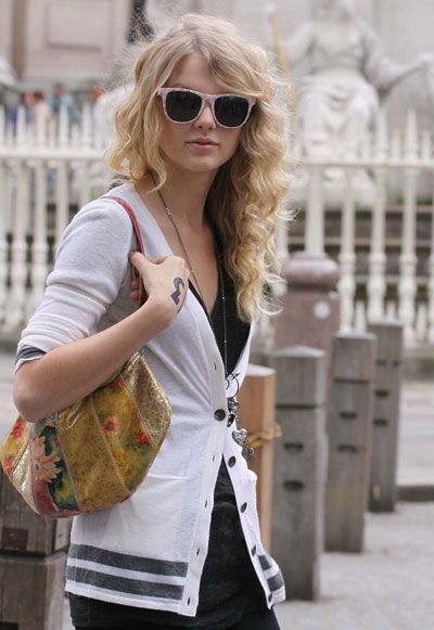 taylor swifts tattoo