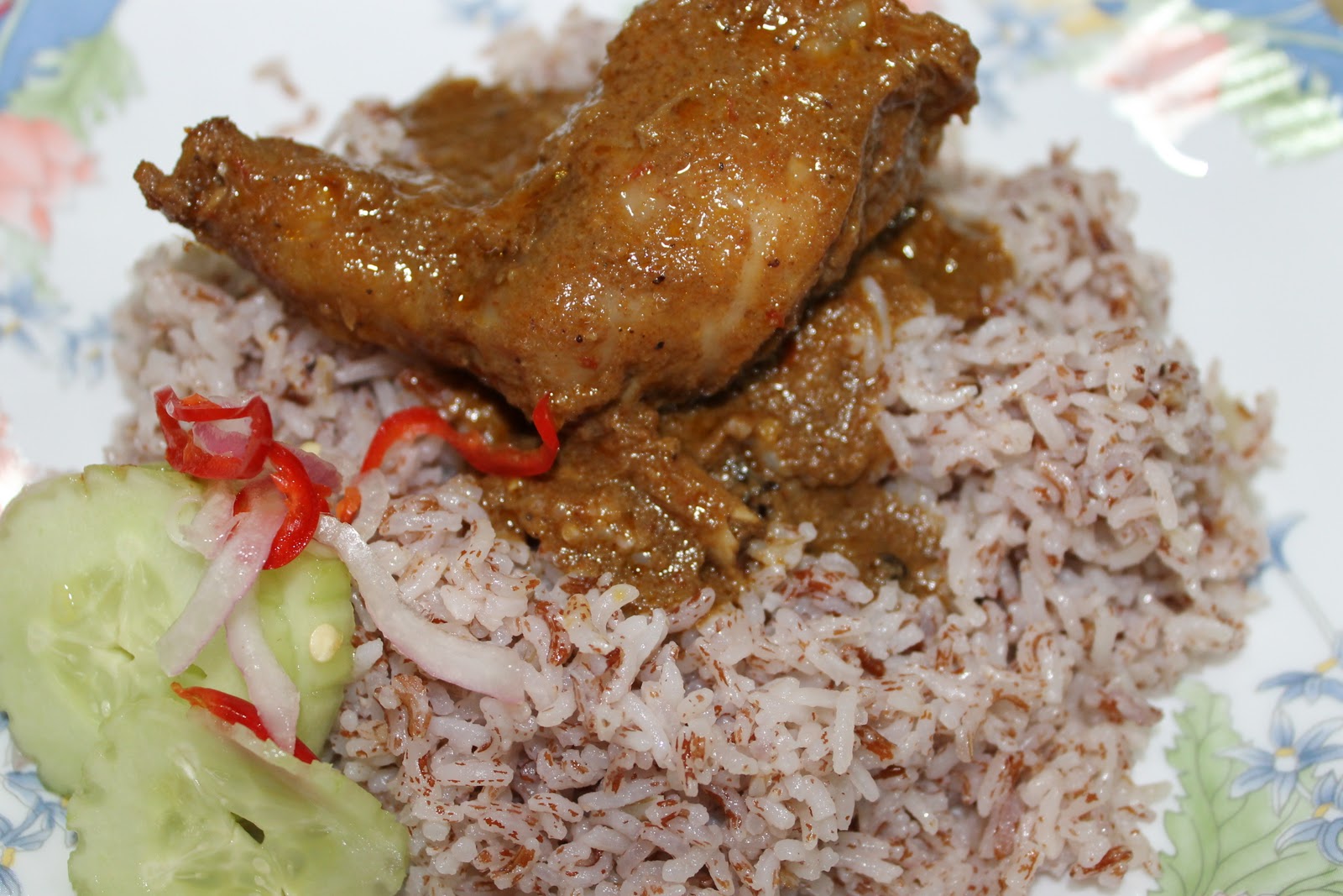 INTAI DAPUR: Nasi Dagang Kelantan Mari