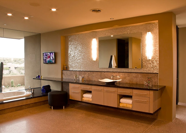 Modern bathroom of the Sefcovic Residence by Tate Studio Architects