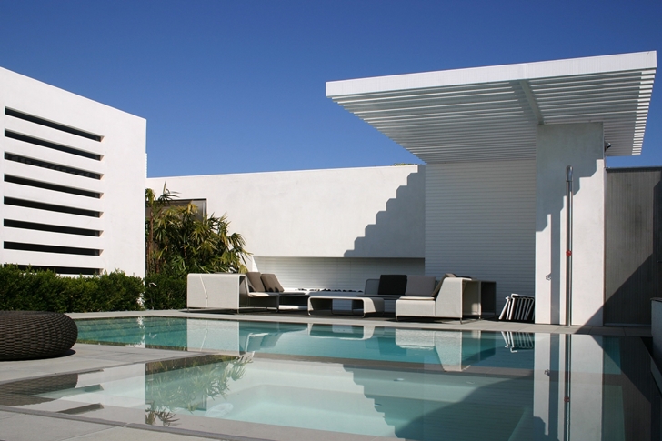 Swimming pool in CORMAC Residence In California