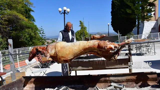 "Μακρινό όνειρο" το Πάσχα στο χωριό με την πανδημία σε κορύφωση - Τι θα γίνει με τις εκκλησίες