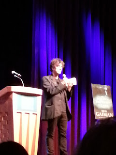 Neil Gaiman answering questions