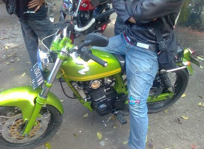 Modifikasi Honda CB 100 modifikasi nganjuk