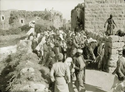زفة عريس في مدينة رام الله في عام 1921…