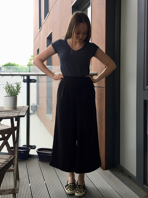 Diary of a Chain Stitcher: Black Stretch Gaberdine Flint Pants from Megan Nielsen