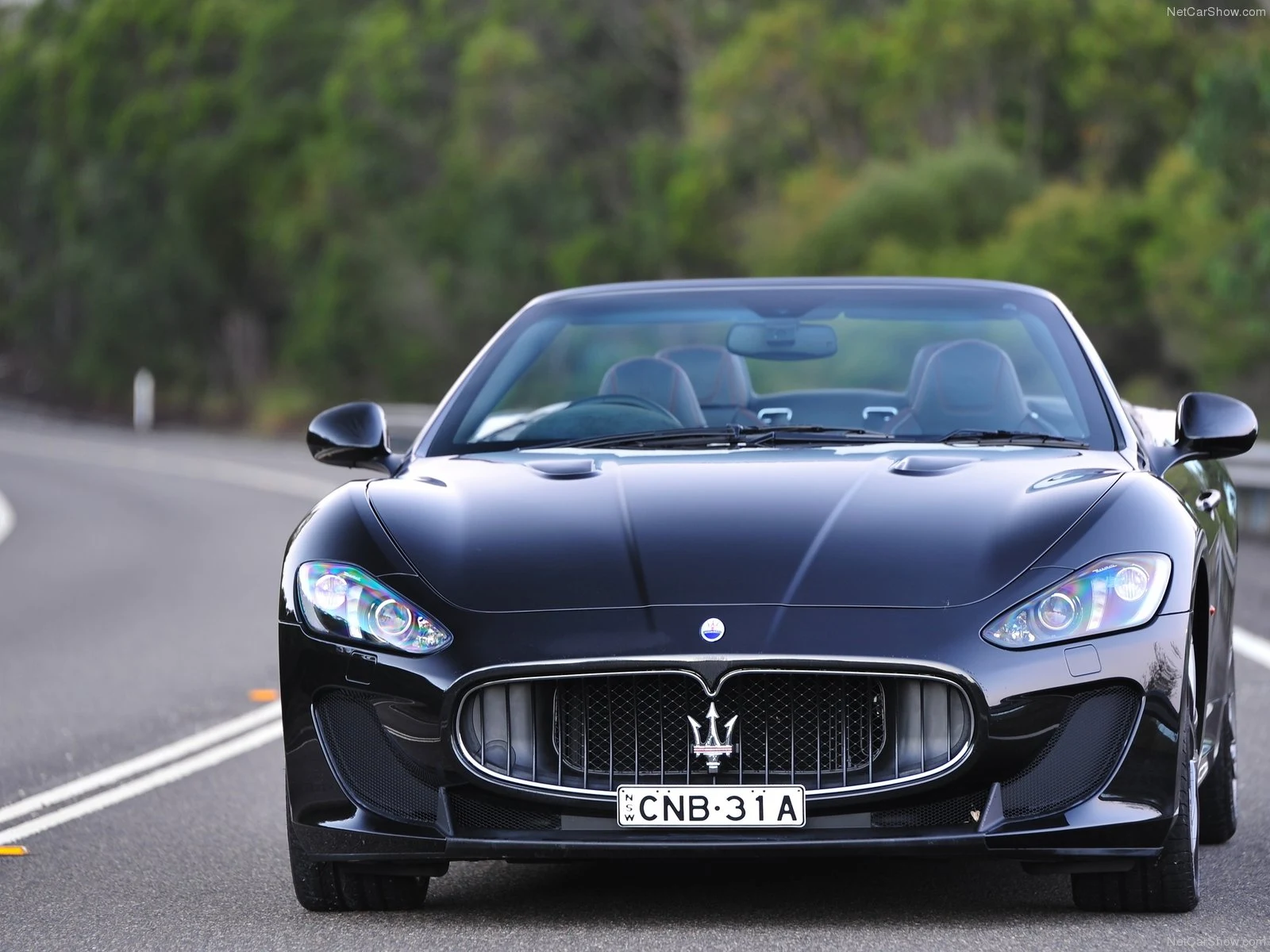 Hình ảnh siêu xe Maserati GranCabrio MC 2013 & nội ngoại thất