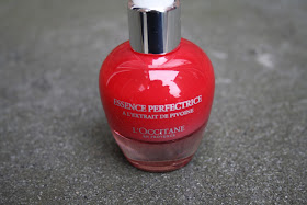 Essence Perfectrice Skin Perfector by L’Occitane