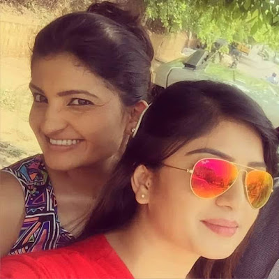 Karunya Ram with Sister