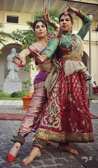 Marialuisa Sales e Rosella Fanelli (Ist St Orient) M.B.