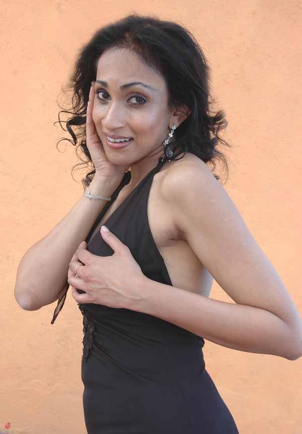 Chandi PereraSexy Girls Pictures