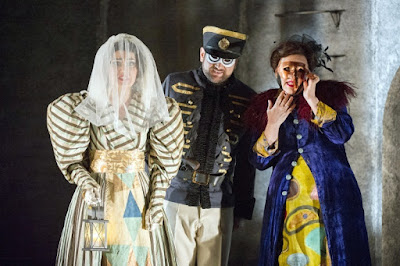 Ania Jeruc, Robyn Lyn Evans, Camilla Roberts - Mozart Don Giovanni - English Touring Opera - photo Richard Hubert Smith