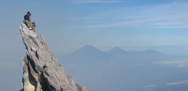 Puncak Merapi