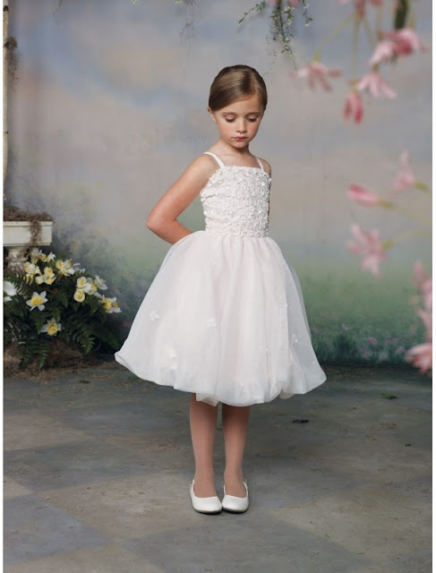 white flower girls dresses