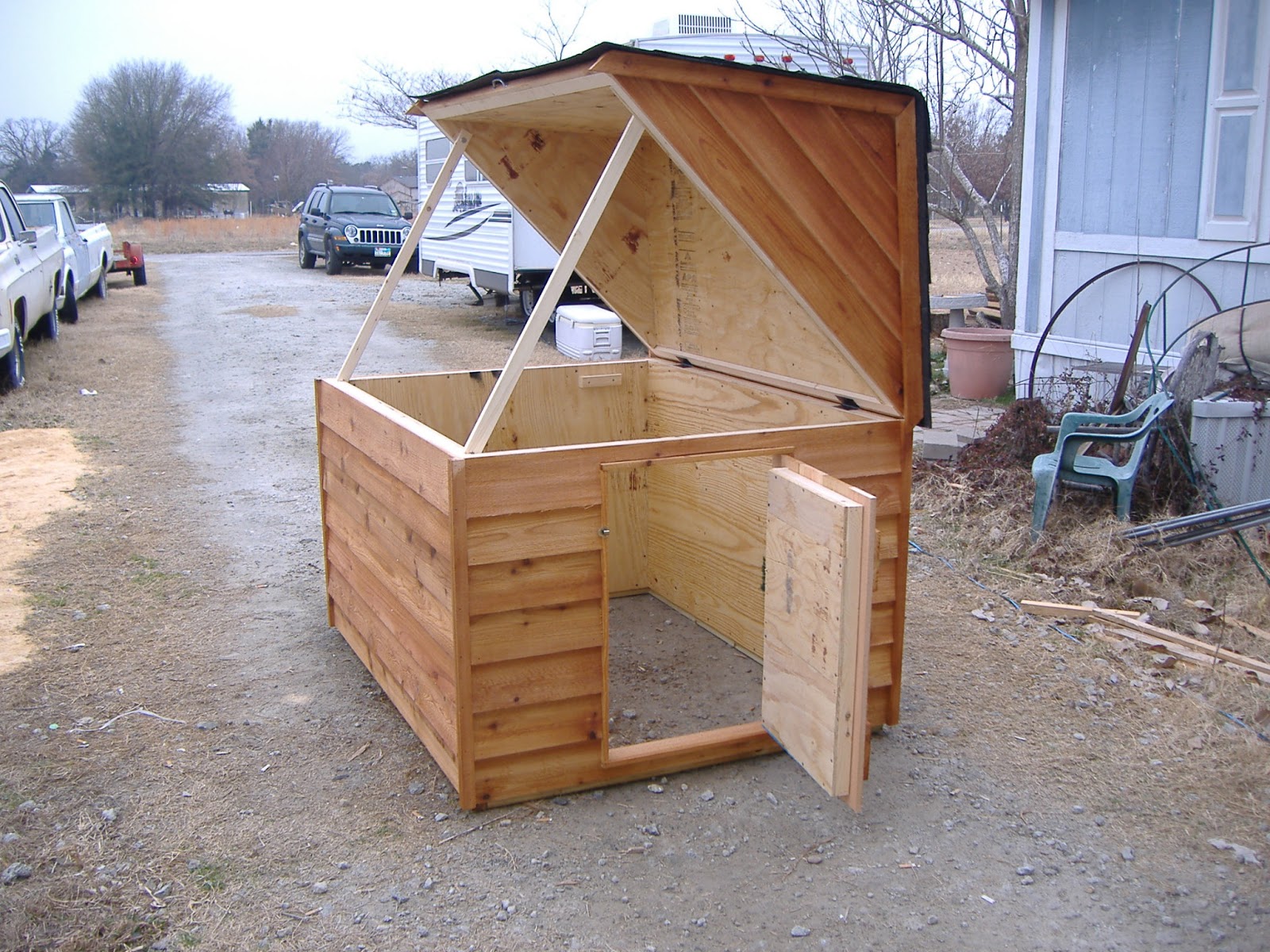 Custom Well Pump Houses  Custom Ac Heated Insulated Dog House