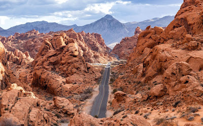 Top 10 Best Things to do in Nevada | नेवादा में करने के लिए शीर्ष सबसे अच्छे चीजें