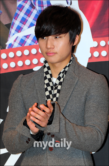 Daesung at What's Up Press Conference