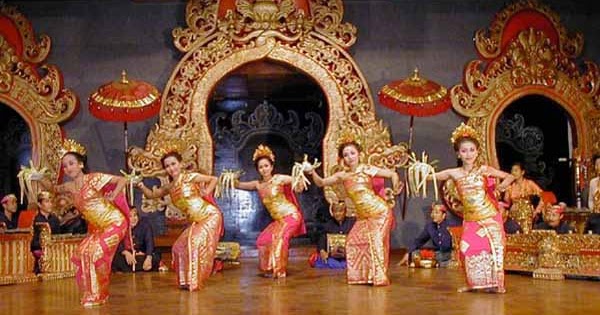 TARI PENDET :: Tari Pendet ::TARIAN Asli Bali :: Artikel 