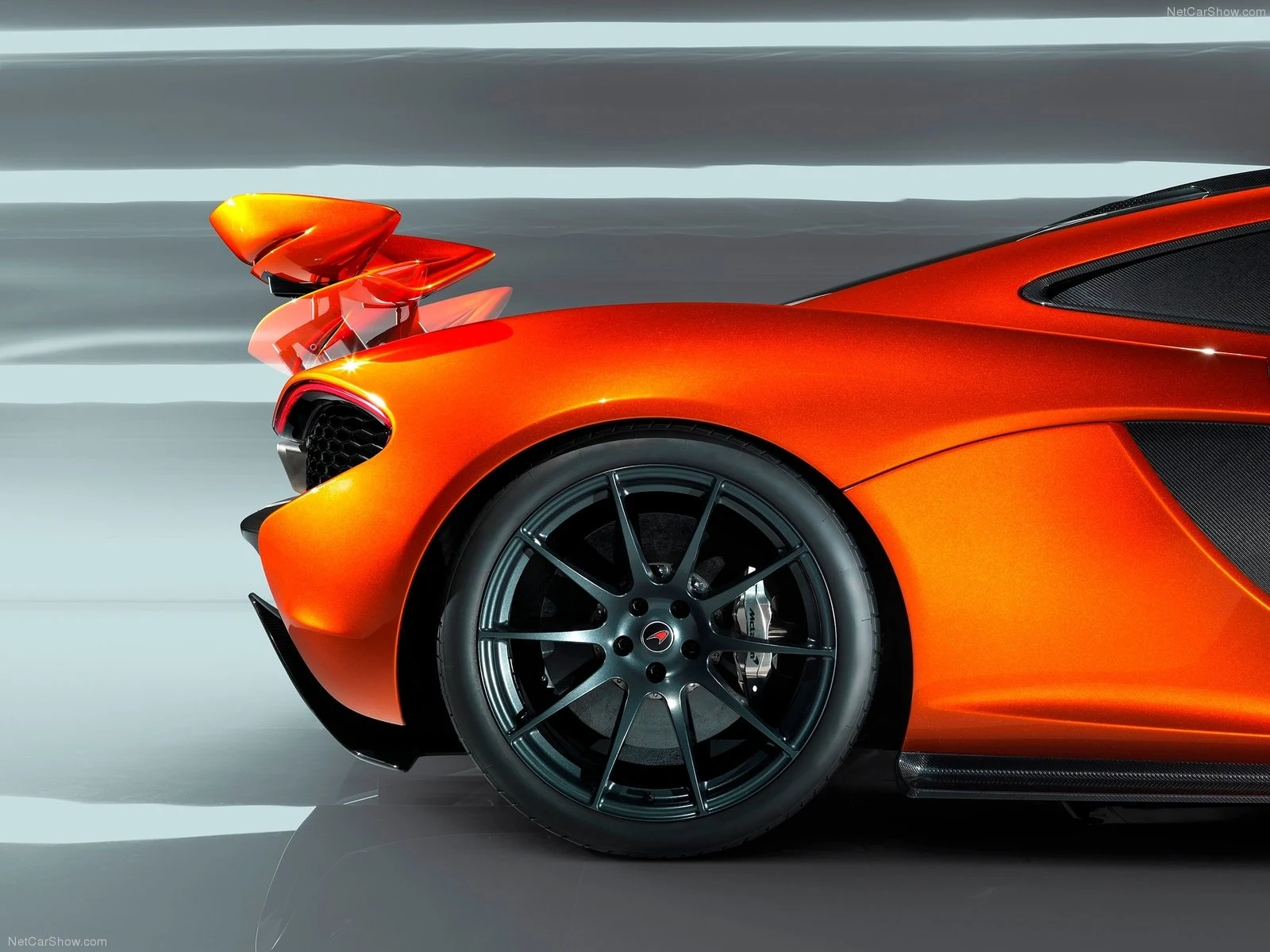 Hình ảnh siêu xe McLaren P1 Concept 2012 & nội ngoại thất