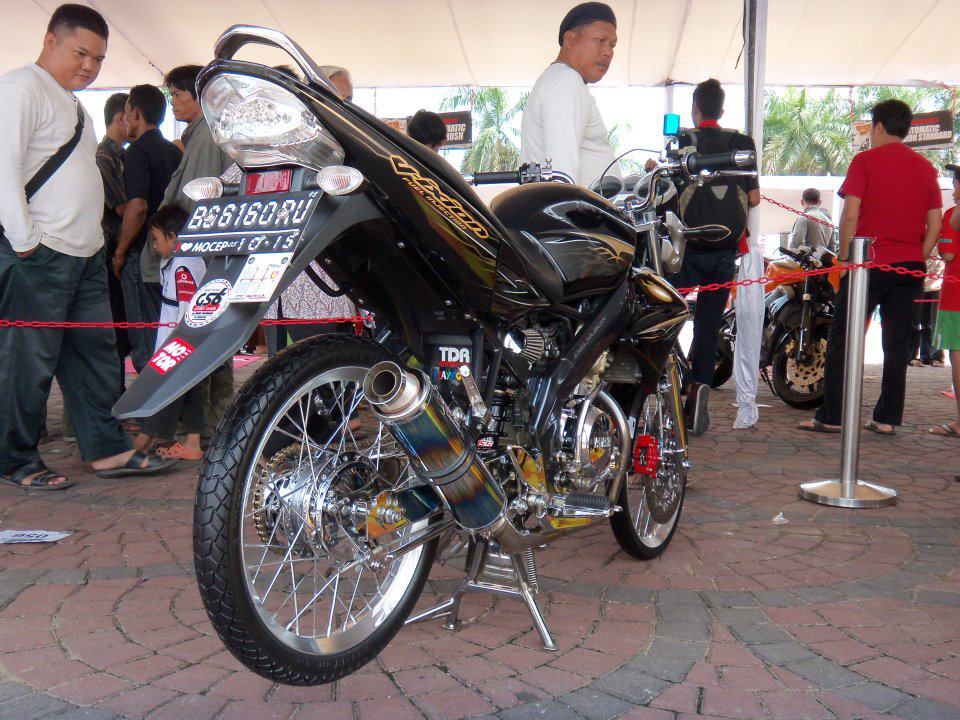 Rocky The Rajj Modifikasi Vixion velg jari jari 