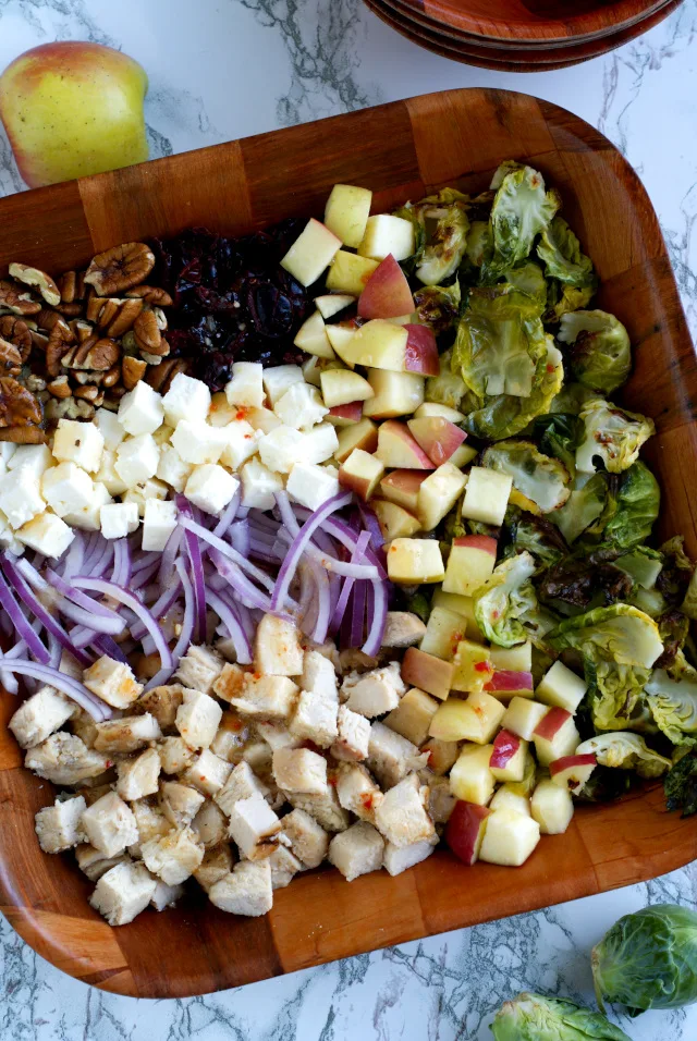 Grilled Chicken & Crispy Brussels Sprouts Harvest Salad | the twobiteclub.com #ad