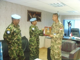 Komandan Satgas Srilanka Berpamitan kepada Komandan Kontingen Garuda