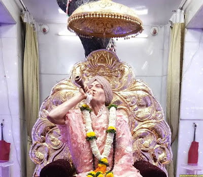 Gajanan Maharaj Murti Photo