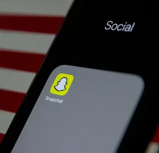 How to Find Influencers to Follow on Snapchat_ichhori.com