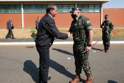 PRESIDENTE JAIR BOLSONARO PARTICIPA DE CERIMÔNIA DO EXÉRCITO EM GOIÂNIA