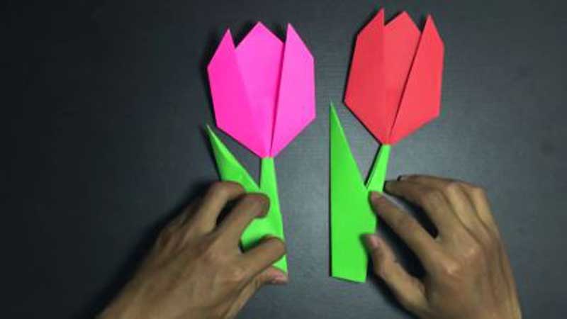20+ Ide Kreatif Membuat Bunga Hiasan Kelas dari Kertas