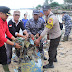 Jelang Hari Armada, Lanal Dabo Singkep Gelar Karya Bakti Membersihkan Pantai Sekop Laut Dabo