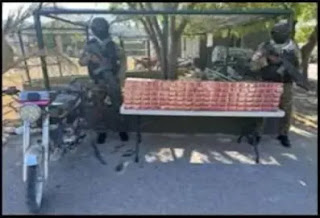 Militares ocupan 40 mil unidades de cigarrillos Capital en Duvergè 