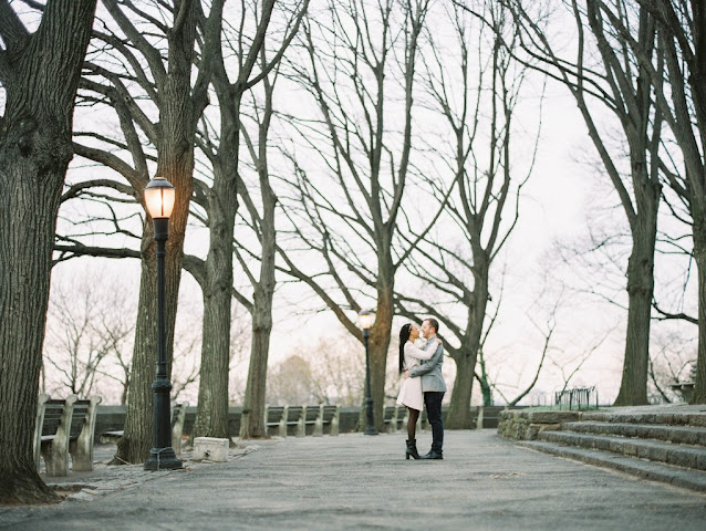 engaged couple at Ft. Tryon Park, NYC