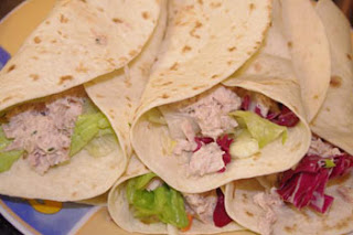 Wraps mit Thunfisch und Salat