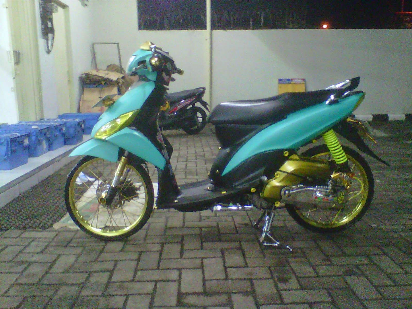 Mio J Thailook Style Modifikasi Motor 2017