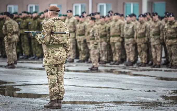 Primeiro-ministro britânico anuncia envio de 20 mil soldados para o Norte da Europa