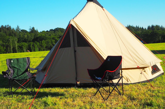 A UK staycation exploring rural Kent with outdoor store GO Outdoors. The post includes a #GORoadtrip and #GOcation with campfires, activities such as hiking, biking and bush craft as well as plenty of camping fun.