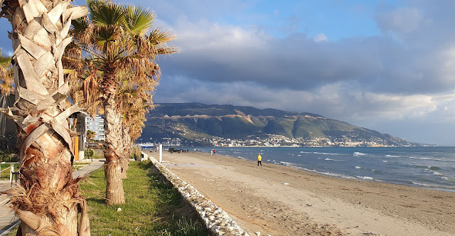 Photo 20/43 - Vlora est l'une des villes les...