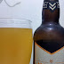 Uma cerveja com características bem interessantes na degustação, mesmo tendo uma simplicidade exagerada na aparência... bebendo Mohave Weiss