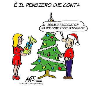 natale, regali, riciclo, umorismo, risparmio, vignetta