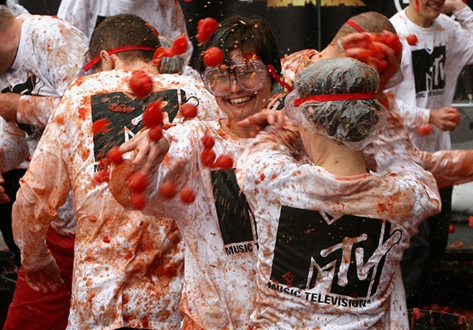 MTV-Tomato-Fight (6)
