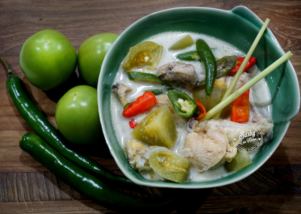 Garang Asem Ayam - Sashy Little Kitchen: Food and Travel 