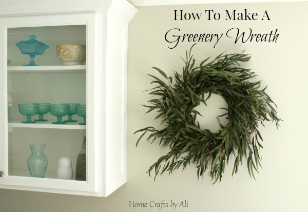 Make your own greenery wreath in 15 minutes