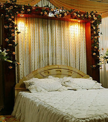 Bridal-Bed-Sheet-Decoration