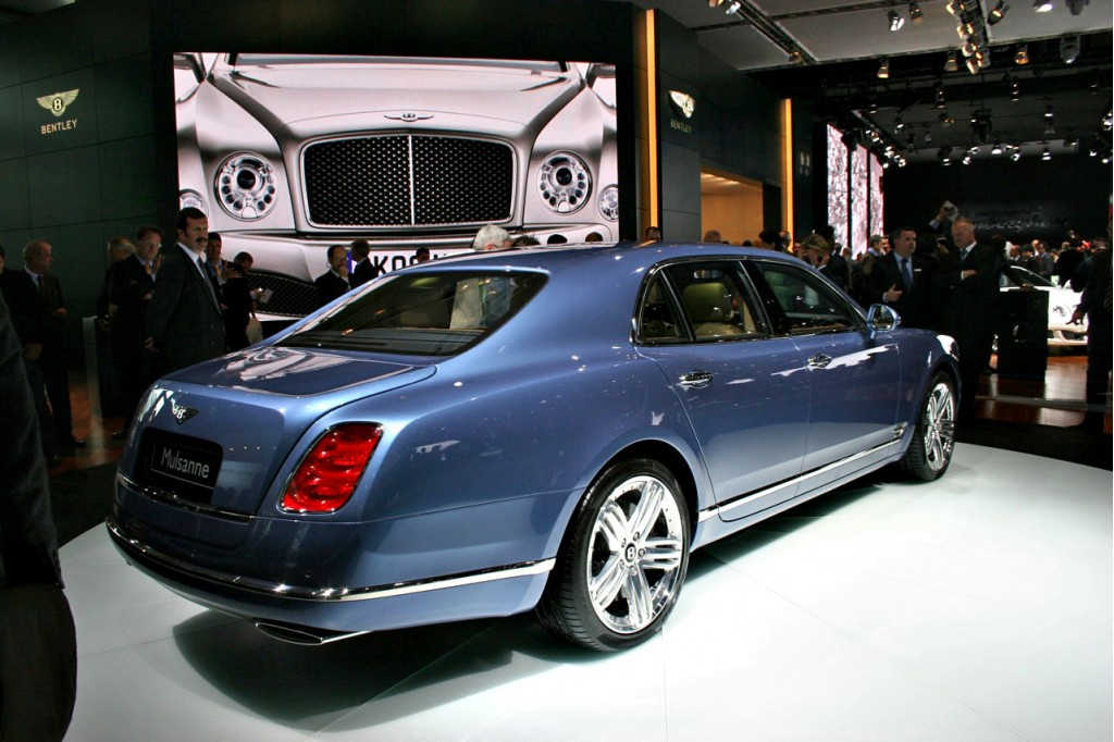 2011 Bentley Mulsanne Design Director Dirk van Braeckel explains the 