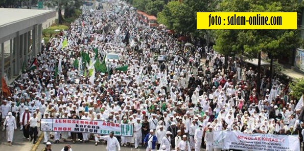 Aksi Damai Umat Islam di Jakarta - Blog Mas Hendra