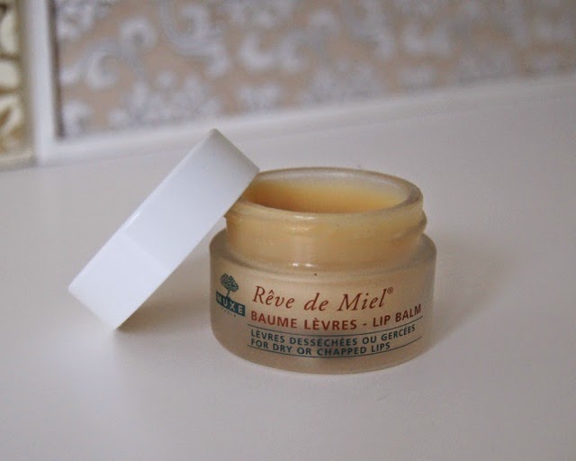 Nuxe Reve De Miel Ultra-Nourishing Honey Lip Balm Review